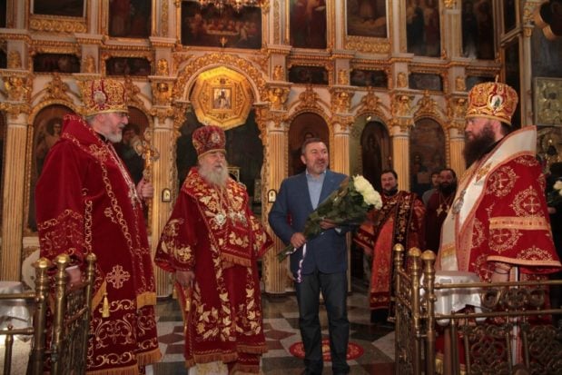 В День своего рождения митрополит Ириней совершил Литургию в Свято-Троицком кафедральном соборе г. Днепра