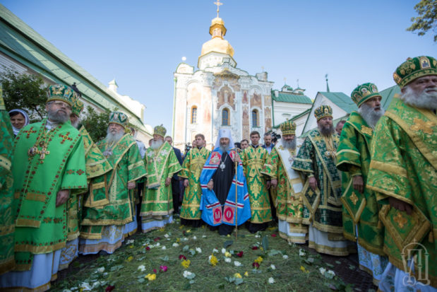 Иерархи Днепропетровской епархии поздравили Предстоятеля Украинской Православной Церкви с днем тезоименитства